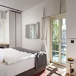 호텔 Zlata Ladjica Boutique 5*