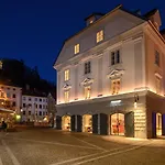 호텔 Zlata Ladjica Boutique 5*