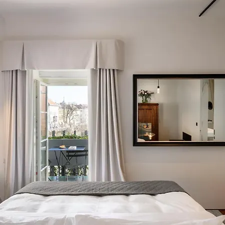 Zlata Ladjica Boutique ホテル 5*