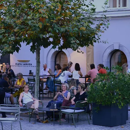 Hotel Zlata Ladjica Boutique 5*