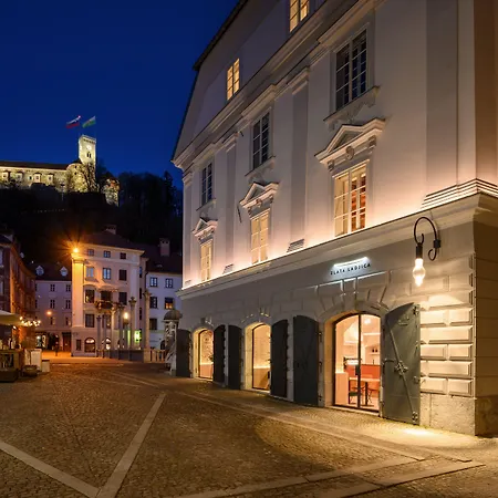 Zlata Ladjica Boutique ホテル 5*