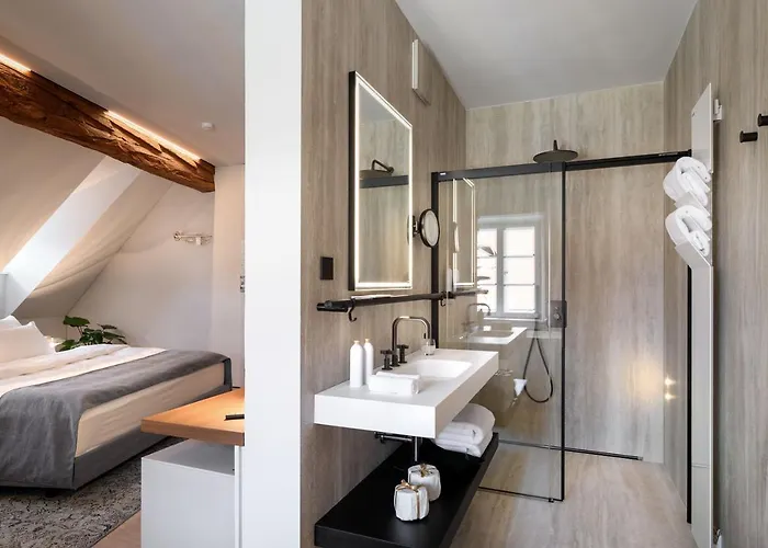 Zlata Ladjica Boutique Lubiana