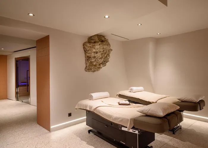 Zlata Ladjica Boutique Lubiana