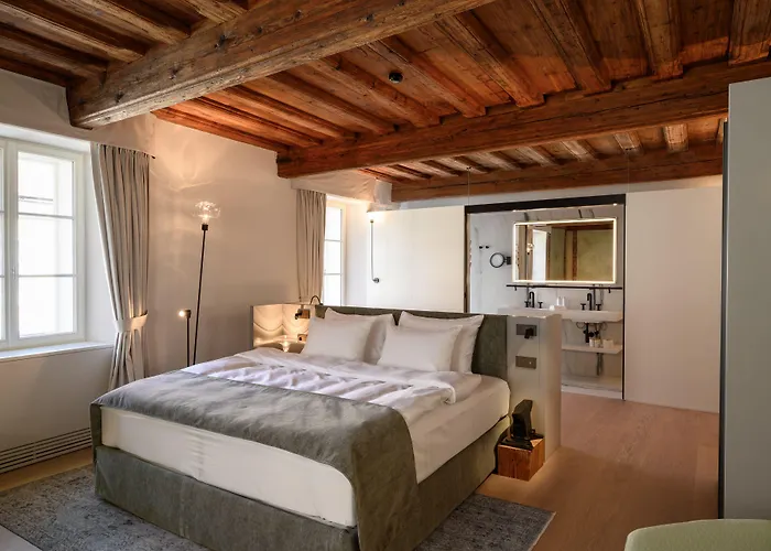 Zlata Ladjica Boutique 5* Lubiana