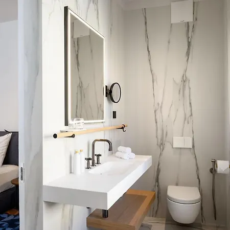 Zlata Ladjica Boutique 5*